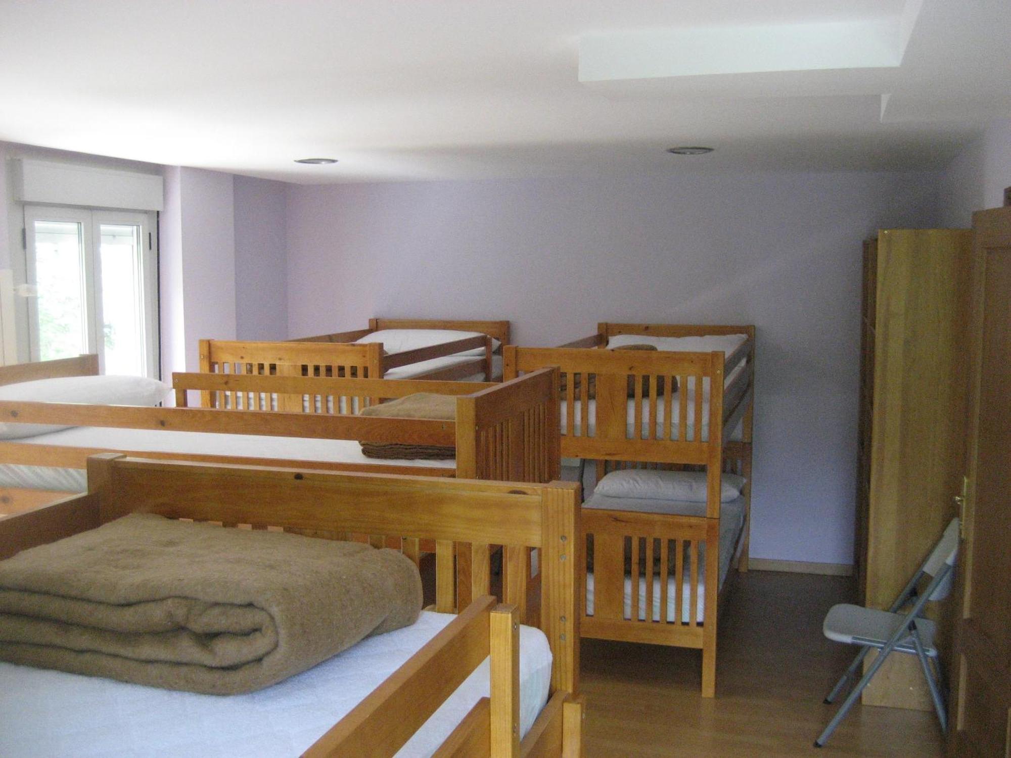 Albergue Turistico Rio Aragon Canfranc Esterno foto